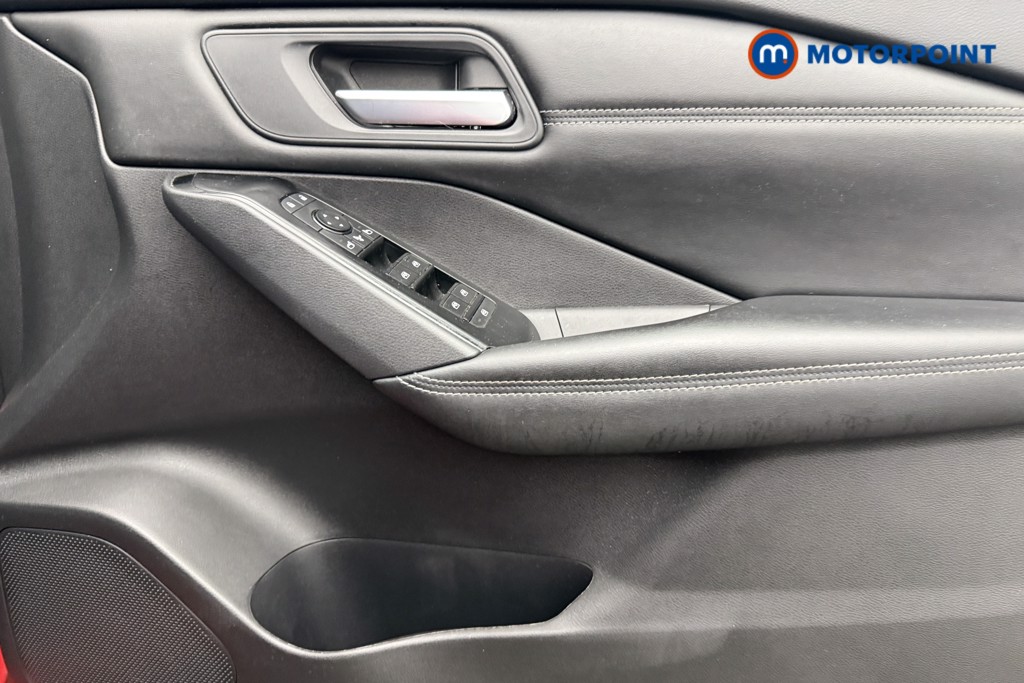 Nissan Qashqai Acenta Premium Manual Petrol SUV - Stock Number (1671198) - 17th supplementary image