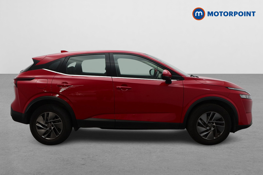 Nissan Qashqai Acenta Premium Manual Petrol SUV - Stock Number (1671198) - Drivers side