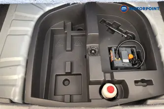 Nissan Juke Tekna Manual Petrol SUV - Stock Number (1671279) - 33rd supplementary image