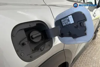 Nissan Juke Tekna Manual Petrol SUV - Stock Number (1671279) - 41st supplementary image