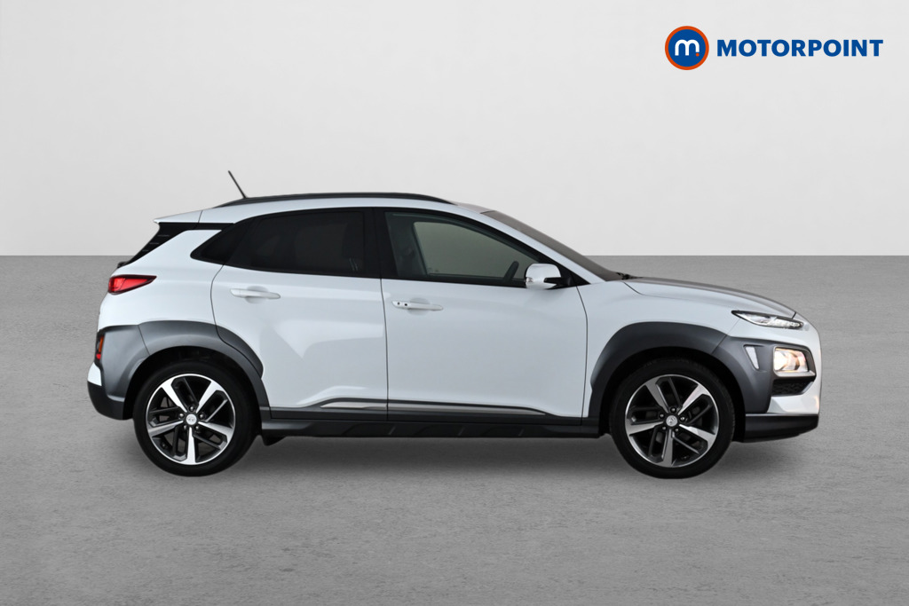 Hyundai Kona Premium Se Manual Petrol SUV - Stock Number (1671706) - Drivers side