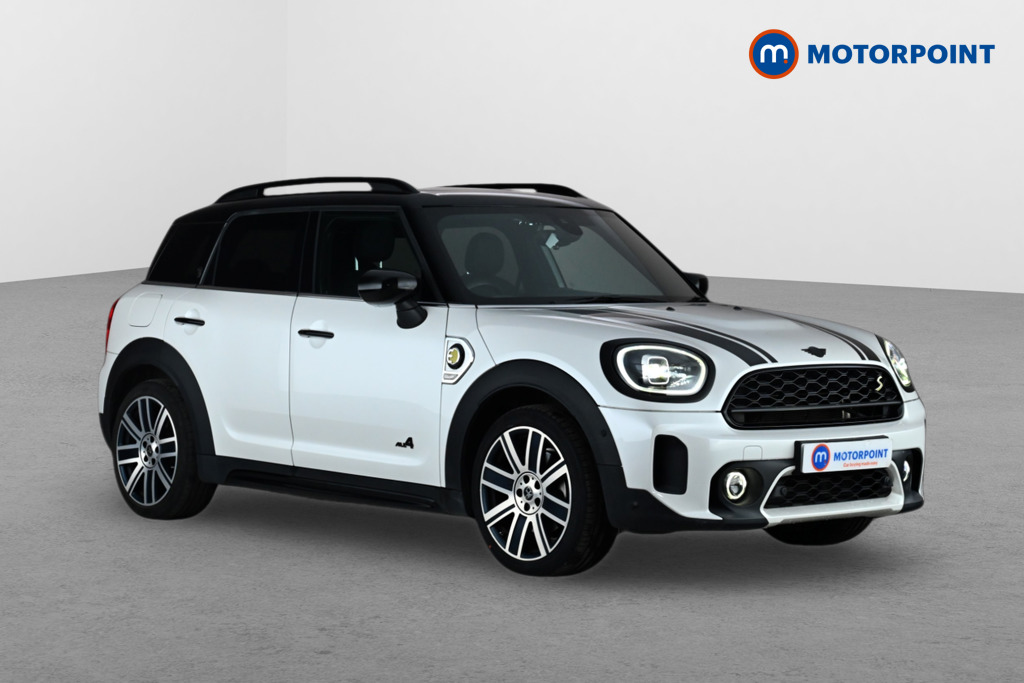 Mini Countryman Cooper S E Exclusive Automatic Petrol Plug-In Hybrid SUV - Stock Number (1671823) - Drivers side front corner