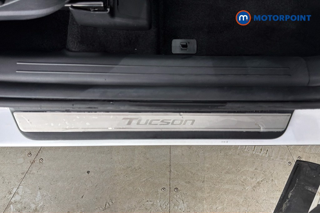 Hyundai Tucson Ultimate Automatic Petrol Plug-In Hybrid SUV - Stock Number (1671878) - 26th supplementary image