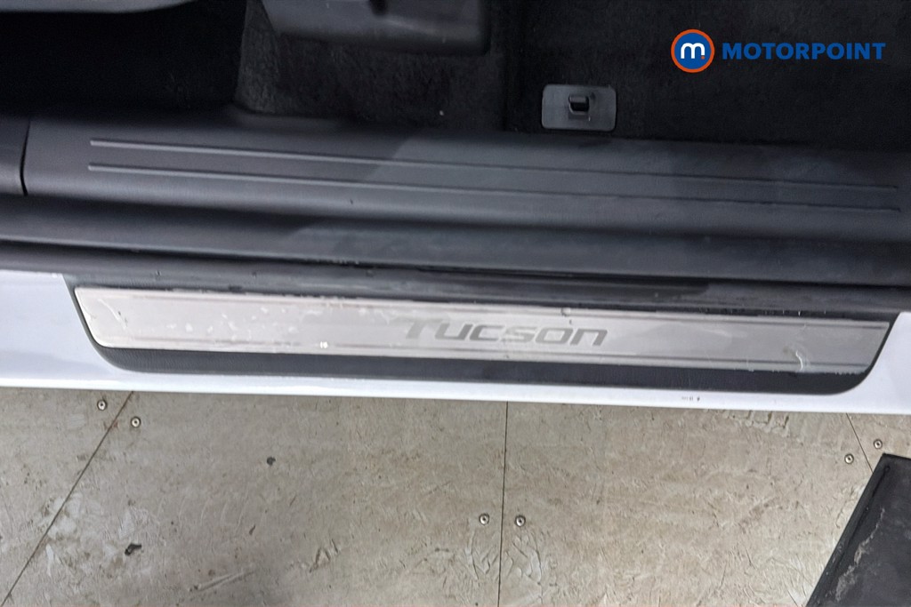 Hyundai Tucson Ultimate Automatic Petrol Plug-In Hybrid SUV - Stock Number (1671878) - 27th supplementary image