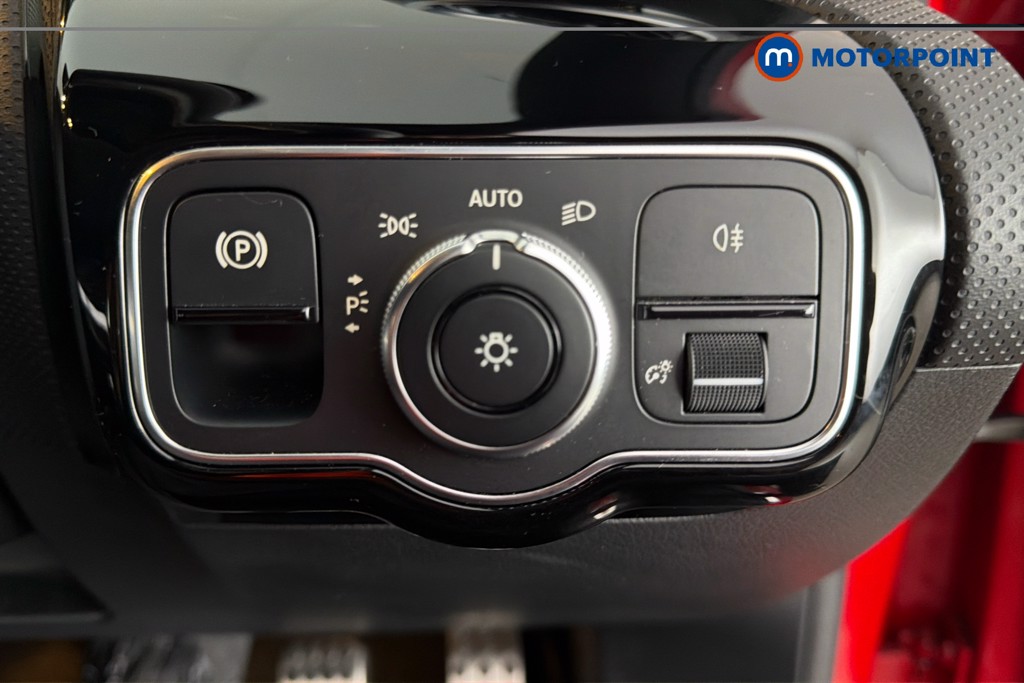 Mercedes-Benz A Class Amg Line Manual Petrol Hatchback - Stock Number (1671894) - 18th supplementary image