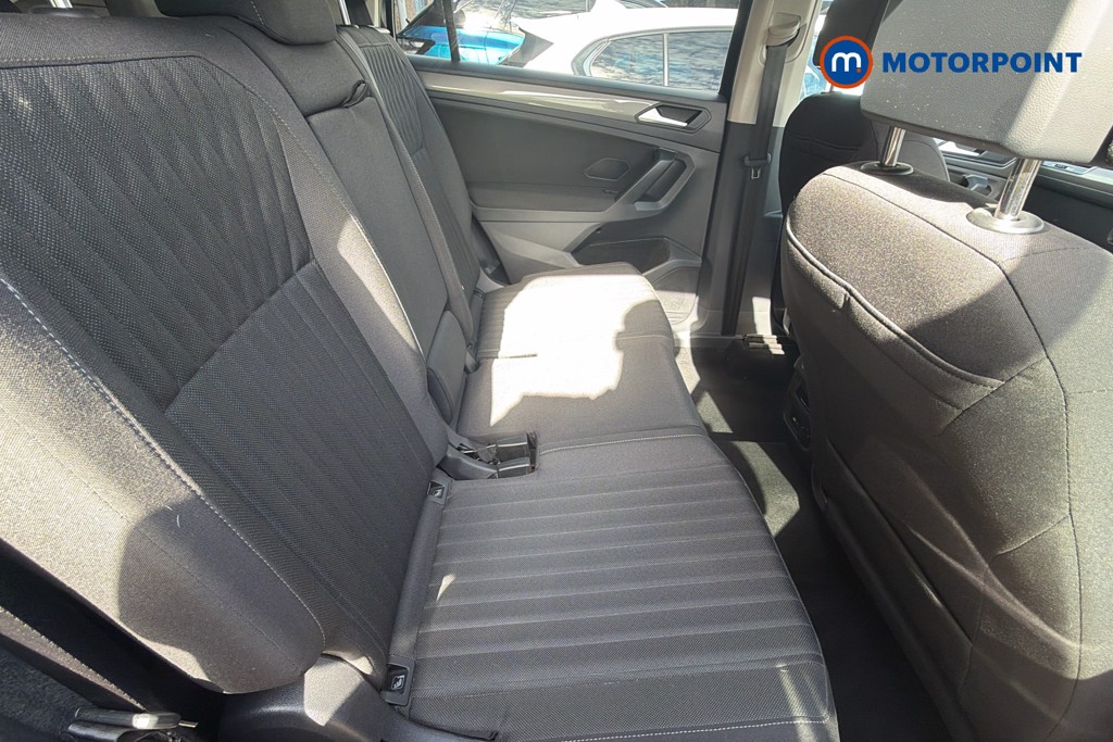 Volkswagen Tiguan Allspace Life Automatic Petrol SUV - Stock Number (1672099) - 32nd supplementary image