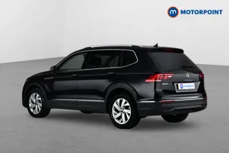 Volkswagen Tiguan Allspace Life Automatic Petrol SUV - Stock Number (1672099) - Passenger side rear corner