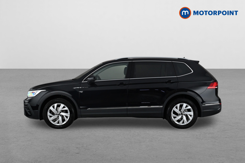 Volkswagen Tiguan Allspace Life Automatic Petrol SUV - Stock Number (1672099) - Passenger side