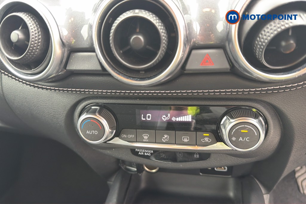 Nissan Juke N-Connecta Manual Petrol SUV - Stock Number (1672297) - 12th supplementary image