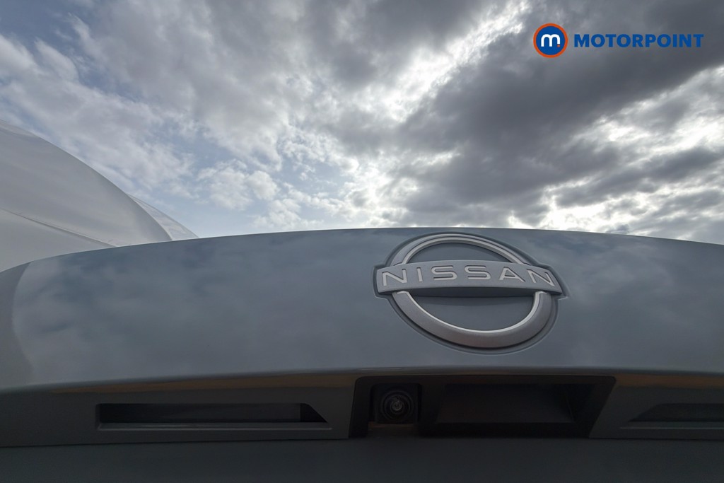 Nissan Juke N-Connecta Manual Petrol SUV - Stock Number (1672297) - 21st supplementary image