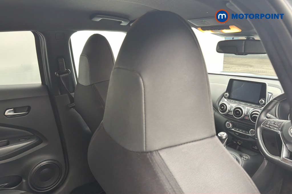 Nissan Juke N-Connecta Manual Petrol SUV - Stock Number (1672297) - 32nd supplementary image