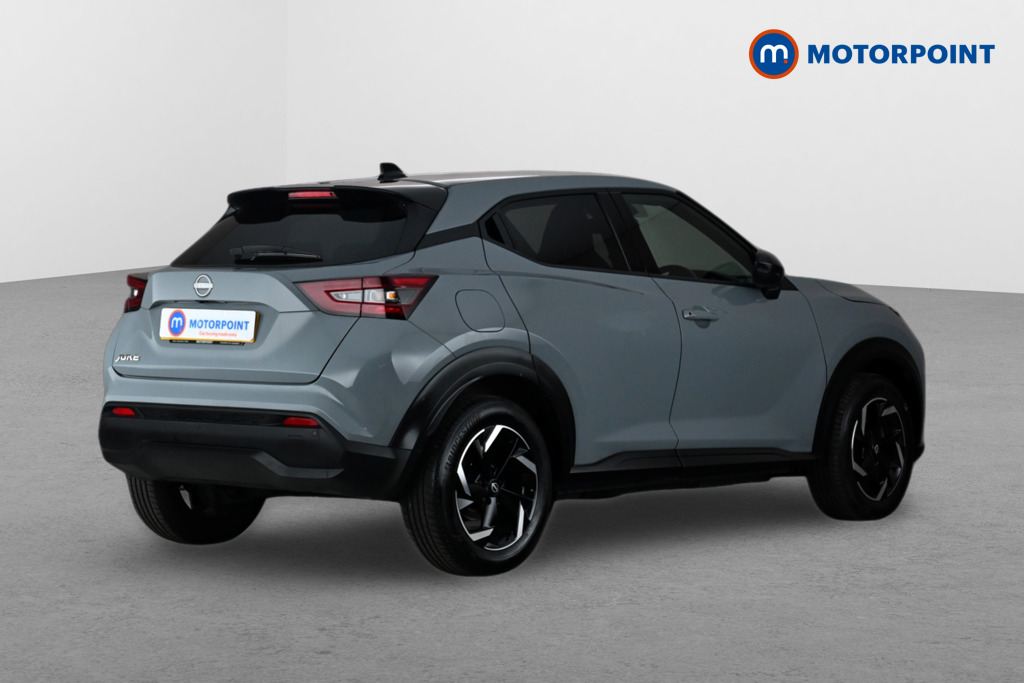 Nissan Juke N-Connecta Manual Petrol SUV - Stock Number (1672297) - Drivers side rear corner