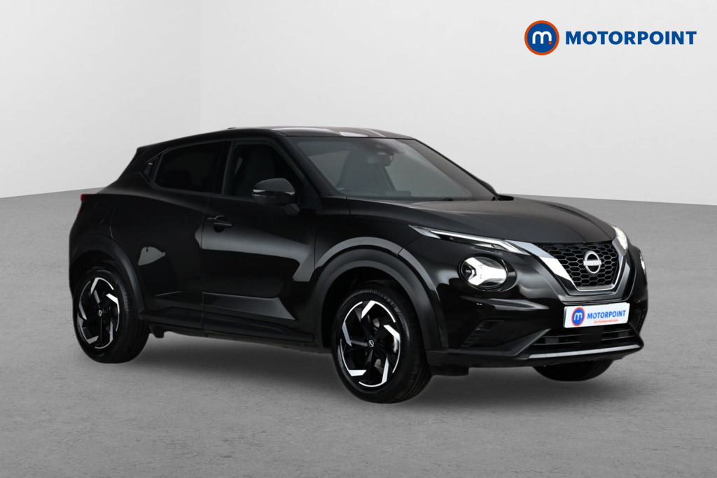 Nissan Juke N-Connecta Manual Petrol SUV - Stock Number (1672298) - Drivers side front corner
