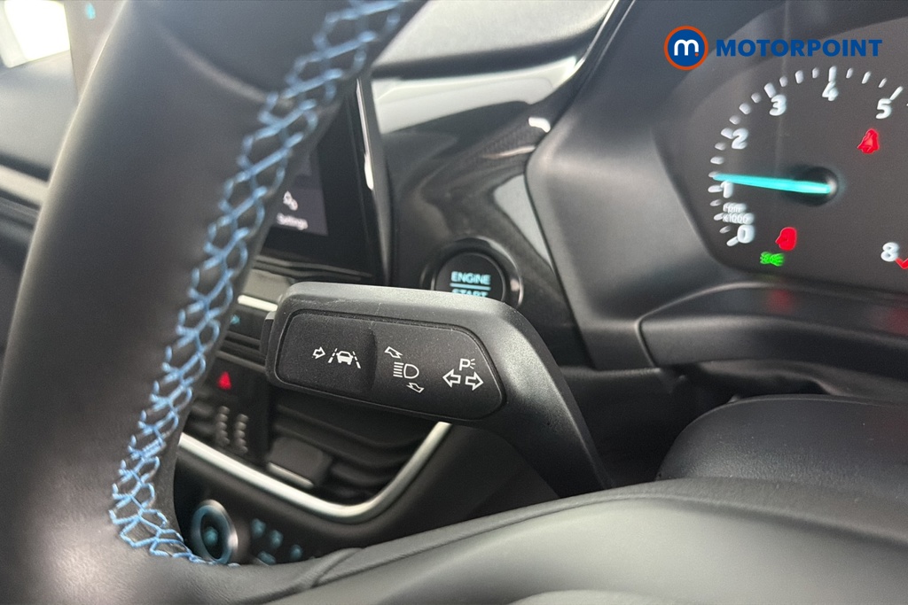 Ford Fiesta Active X Manual Petrol Hatchback - Stock Number (1672637) - 5th supplementary image