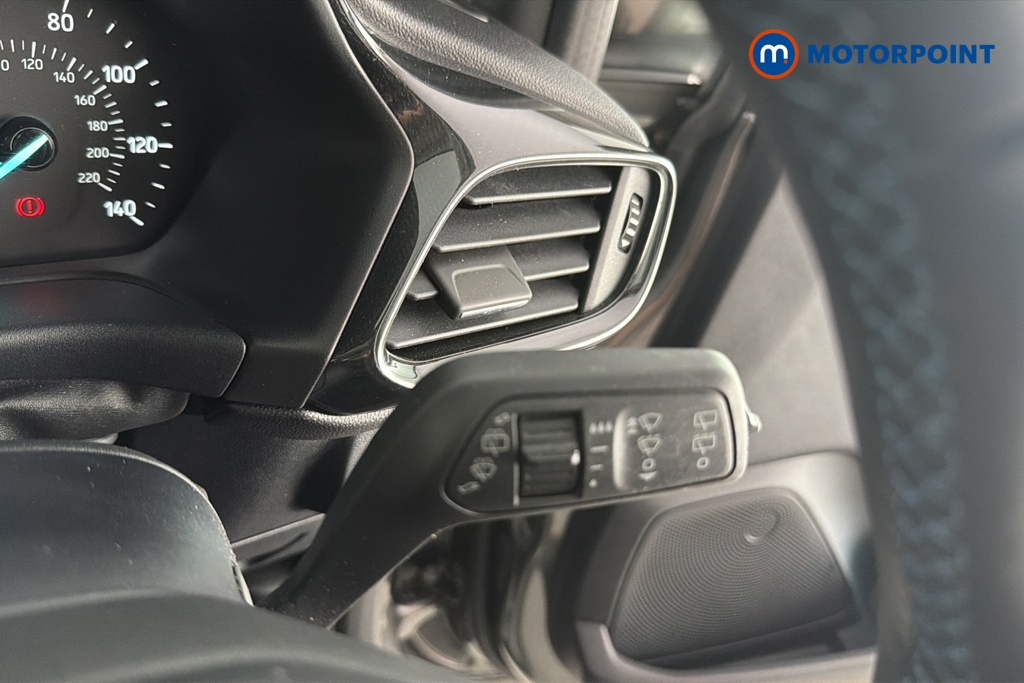 Ford Fiesta Active X Manual Petrol Hatchback - Stock Number (1672637) - 6th supplementary image