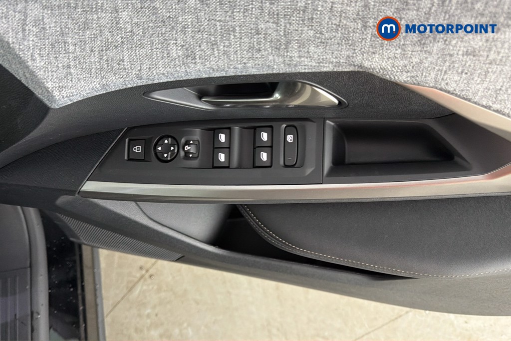Peugeot 5008 Allure Premium Automatic Petrol SUV - Stock Number (1672652) - 20th supplementary image