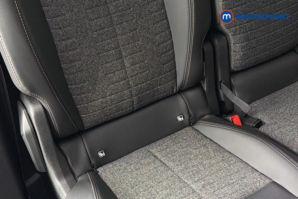Peugeot 5008 Allure Premium Automatic Petrol SUV - Stock Number (1672652) - 29th supplementary image