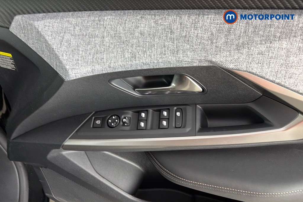 Peugeot 5008 Allure Premium Automatic Petrol SUV - Stock Number (1672652) - 42nd supplementary image
