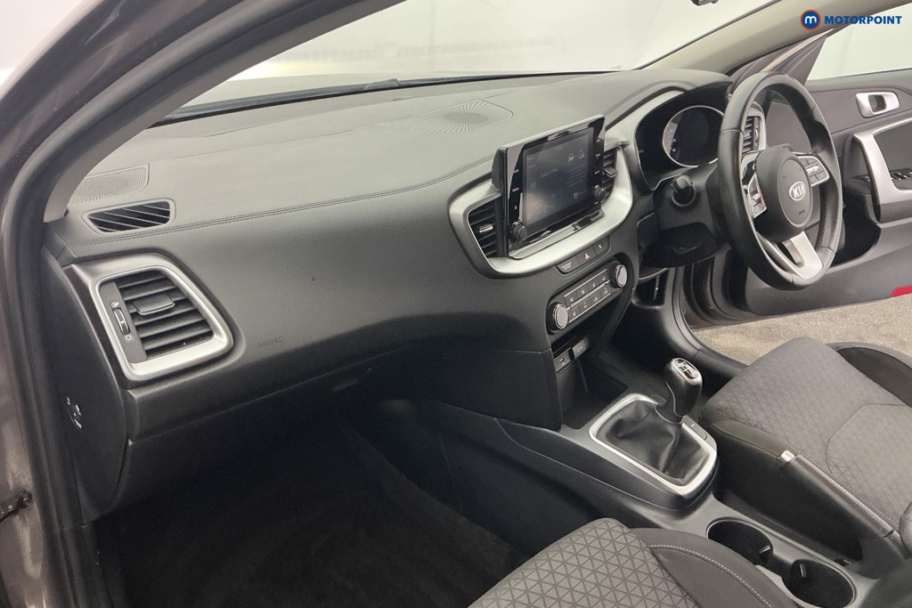 KIA Xceed 2 Manual Petrol Hatchback - Stock Number (1673176) - 9th supplementary image