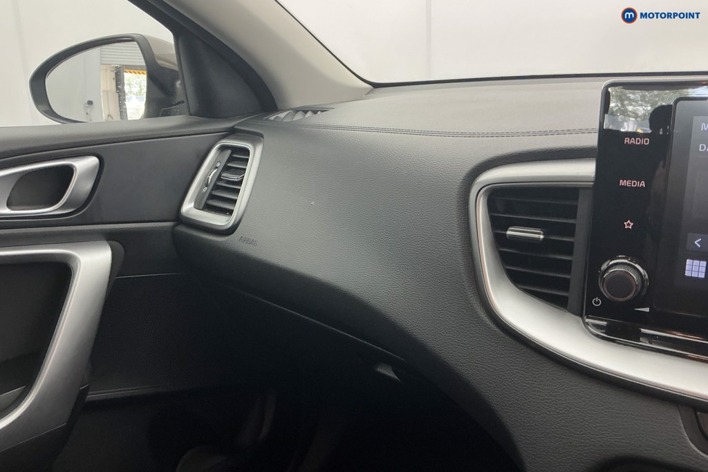 KIA Xceed 2 Manual Petrol Hatchback - Stock Number (1673176) - 17th supplementary image