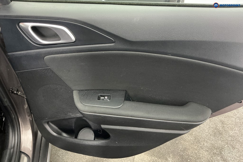 KIA Xceed 2 Manual Petrol Hatchback - Stock Number (1673176) - 25th supplementary image