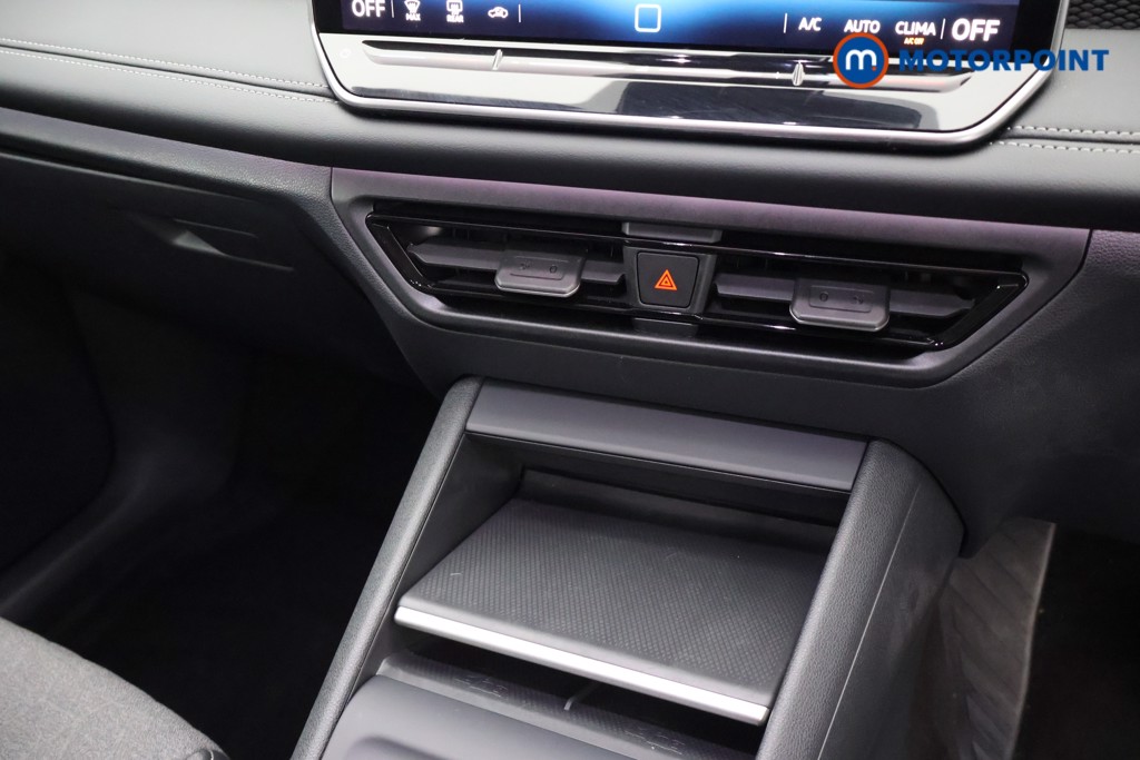 Volkswagen Tiguan Match Automatic Diesel SUV - Stock Number (1673591) - 12th supplementary image