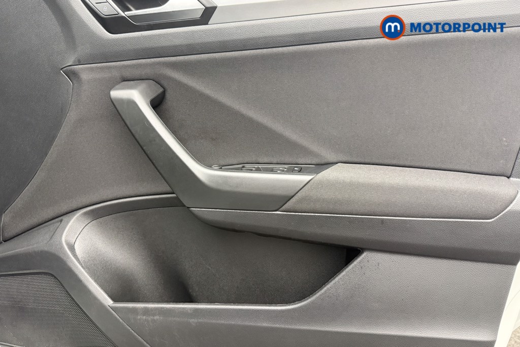 Volkswagen T-Roc Match Manual Petrol SUV - Stock Number (1673736) - 17th supplementary image