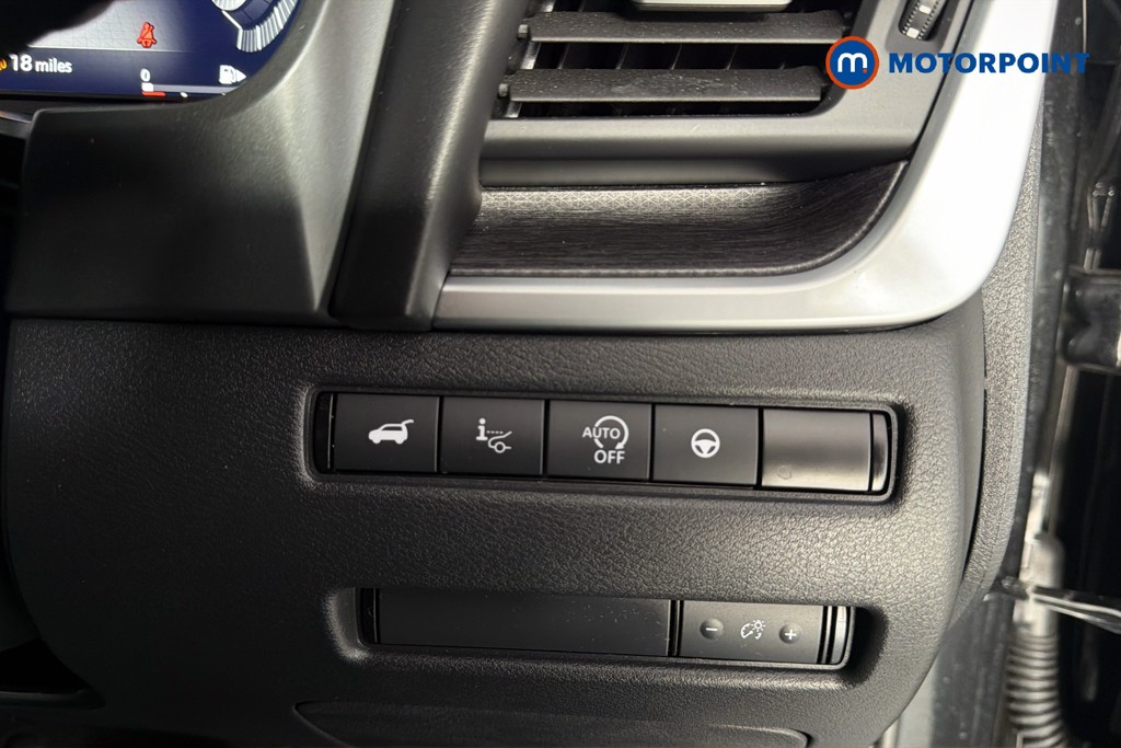 Nissan Qashqai Tekna Automatic Petrol SUV - Stock Number (1673879) - 18th supplementary image