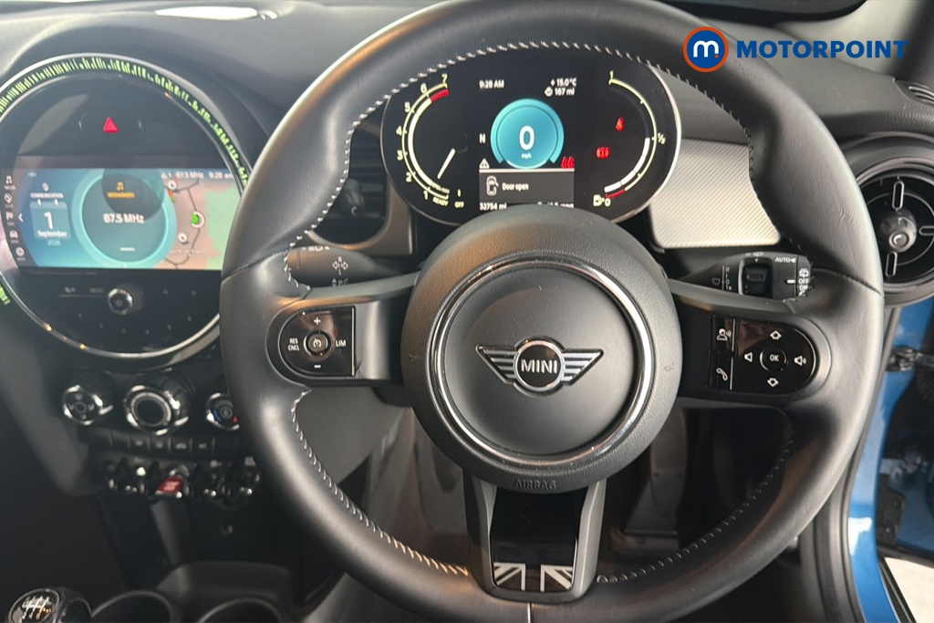 Mini Hatchback Cooper Exclusive Manual Petrol Hatchback - Stock Number (1673902) - 2nd supplementary image