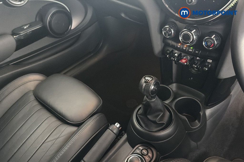 Mini Hatchback Cooper Exclusive Manual Petrol Hatchback - Stock Number (1673902) - 15th supplementary image