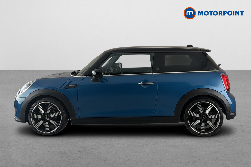 Mini Hatchback Cooper Exclusive Manual Petrol Hatchback - Stock Number (1673902) - Drivers side