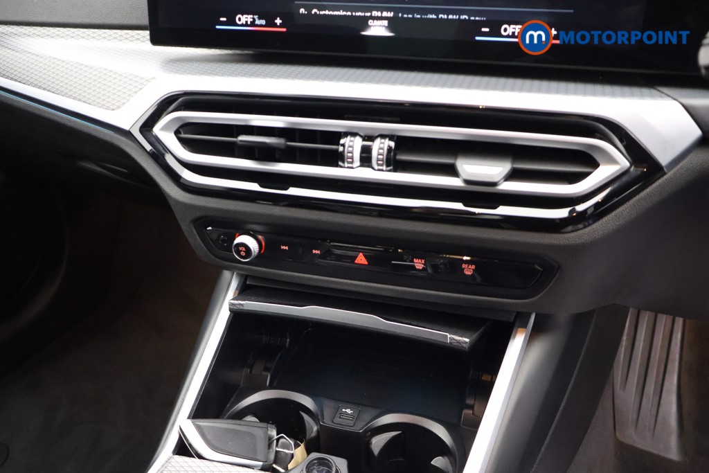 BMW 3 Series M Sport Automatic Petrol Plug-In Hybrid Saloon - Stock Number (1673937) - 12th supplementary image