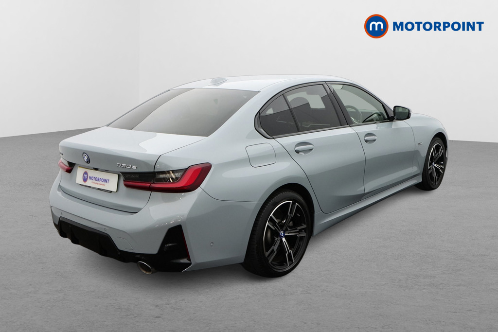 BMW 3 Series M Sport Automatic Petrol Plug-In Hybrid Saloon - Stock Number (1673937) - Drivers side rear corner
