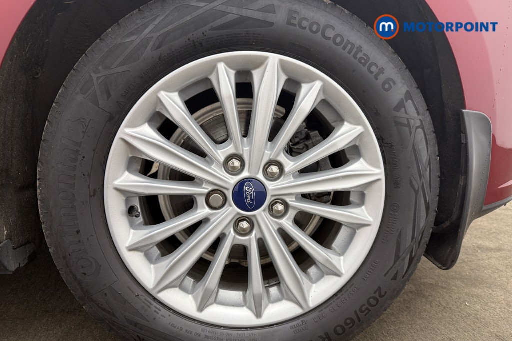 Ford Focus Titanium Manual Petrol Hatchback - Stock Number (1674217) - 13th supplementary image