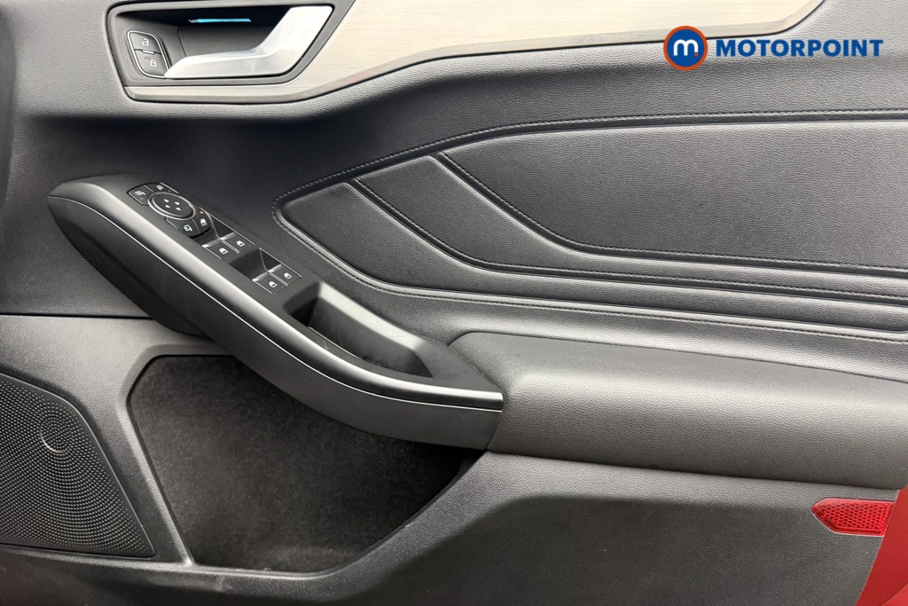 Ford Focus Titanium Manual Petrol Hatchback - Stock Number (1674217) - 18th supplementary image