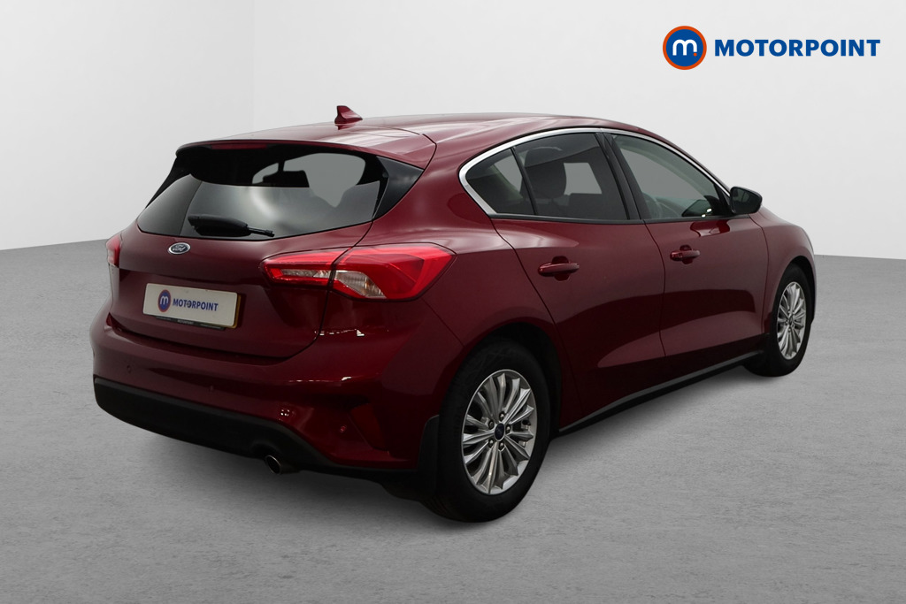 Ford Focus Titanium Manual Petrol Hatchback - Stock Number (1674217) - Drivers side rear corner