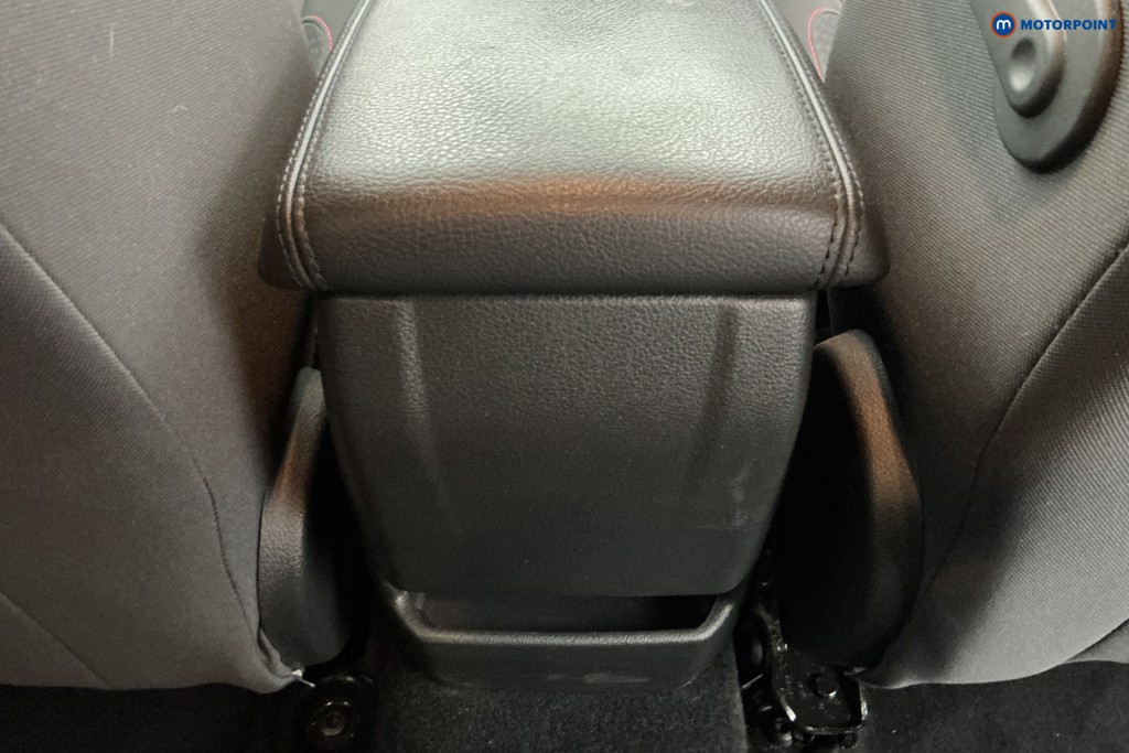 Ford Focus St-Line X Manual Petrol Hatchback - Stock Number (1674231) - 10th supplementary image