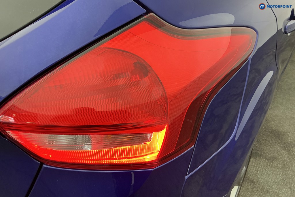 Ford Focus St-Line X Manual Petrol Hatchback - Stock Number (1674231) - 32nd supplementary image