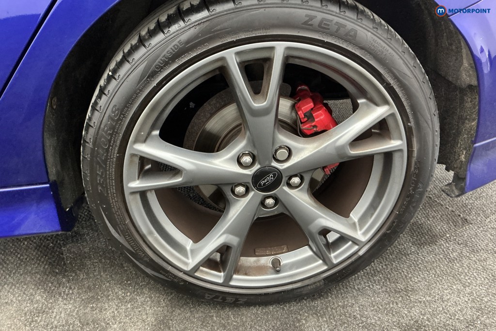 Ford Focus St-Line X Manual Petrol Hatchback - Stock Number (1674231) - 39th supplementary image