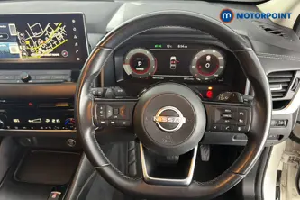 Nissan Qashqai N-Connecta Automatic Petrol SUV - Stock Number (1674246) - 2nd supplementary image