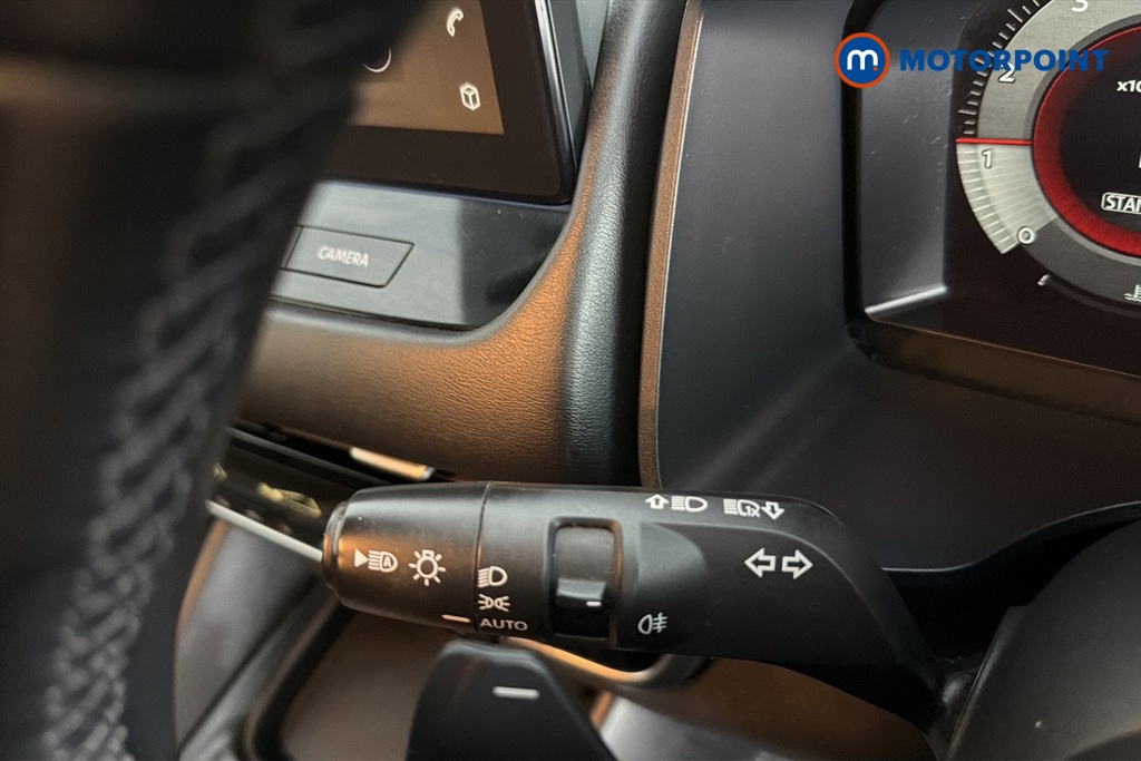 Nissan Qashqai N-Connecta Automatic Petrol SUV - Stock Number (1674246) - 5th supplementary image