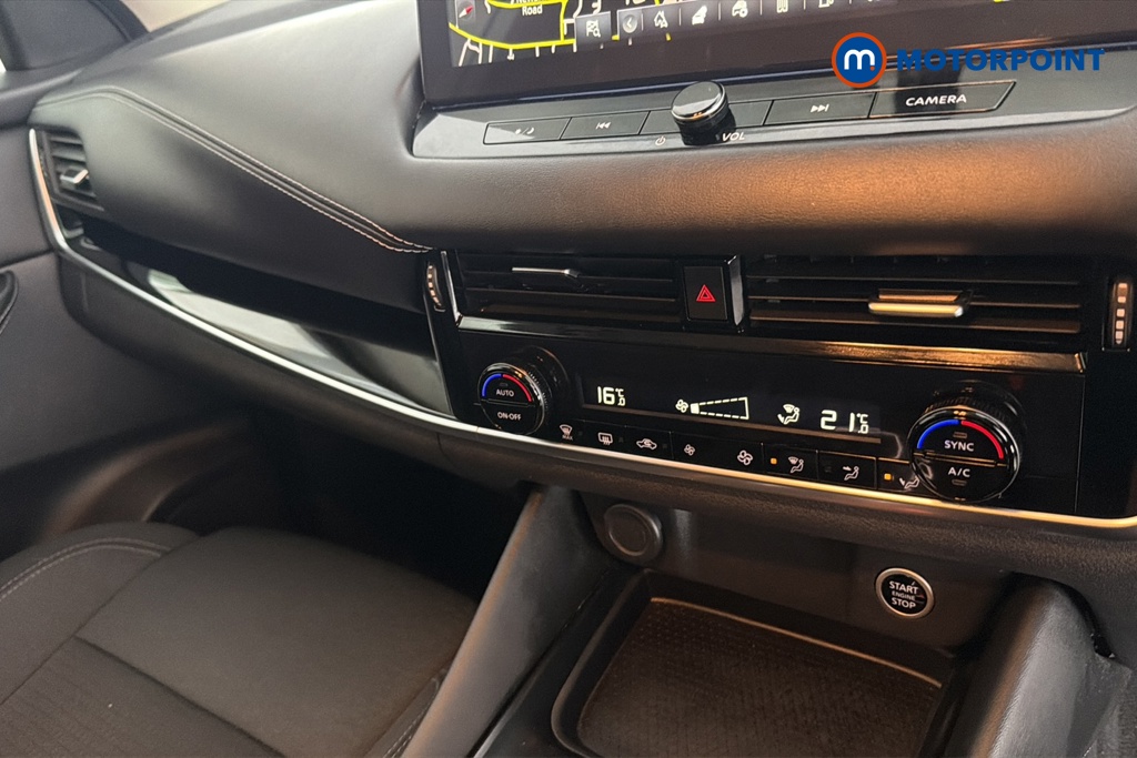 Nissan Qashqai N-Connecta Automatic Petrol SUV - Stock Number (1674246) - 12th supplementary image