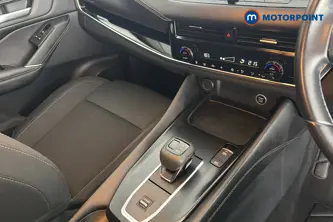 Nissan Qashqai N-Connecta Automatic Petrol SUV - Stock Number (1674246) - 15th supplementary image