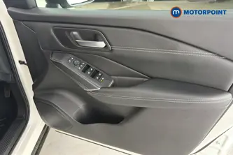 Nissan Qashqai N-Connecta Automatic Petrol SUV - Stock Number (1674246) - 18th supplementary image