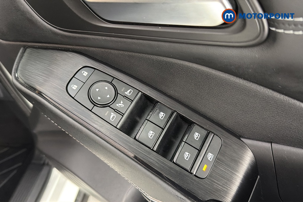 Nissan Qashqai N-Connecta Automatic Petrol SUV - Stock Number (1674246) - 19th supplementary image