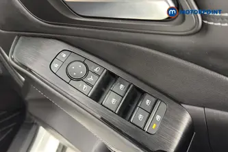 Nissan Qashqai N-Connecta Automatic Petrol SUV - Stock Number (1674246) - 19th supplementary image