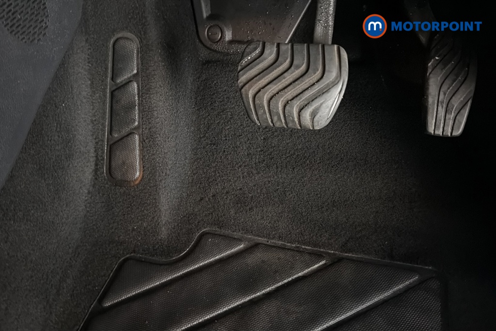 Nissan Qashqai N-Connecta Automatic Petrol SUV - Stock Number (1674246) - 24th supplementary image