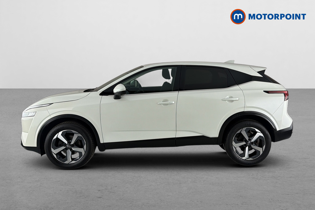 Nissan Qashqai N-Connecta Automatic Petrol SUV - Stock Number (1674246) - Drivers side