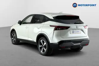Nissan Qashqai N-Connecta Automatic Petrol SUV - Stock Number (1674246) - Drivers side rear corner
