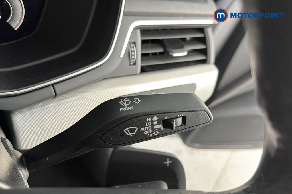 Audi A4 Technik Automatic Petrol Saloon - Stock Number (1674253) - 6th supplementary image